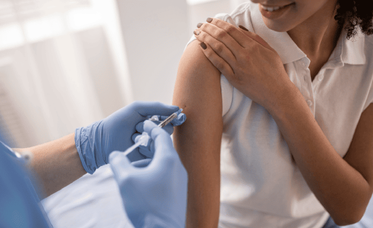 Aplicación de Vacunas en CDMX: Innovación en Uroginecología, Ginecología y Obstetricia
